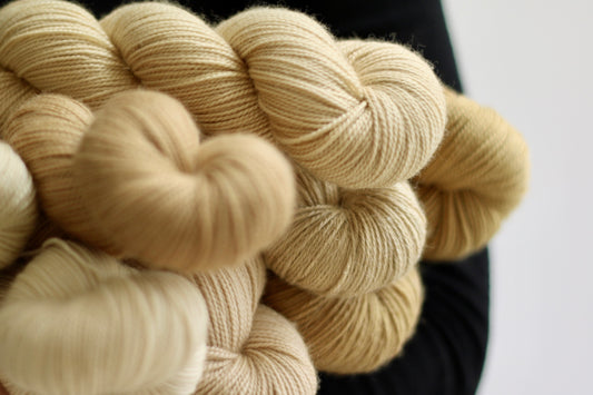 Dyeing Yarn with Eucalyptus