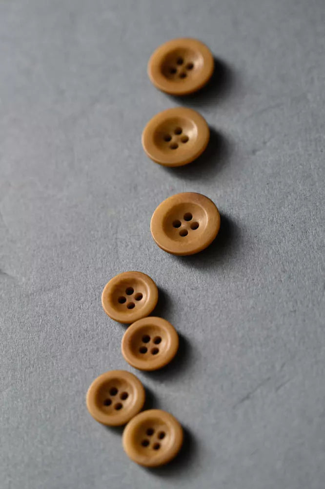 Corozo Gold Button // 18mm and 22mm