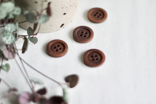 Howie Corozo Buttons // 20mm