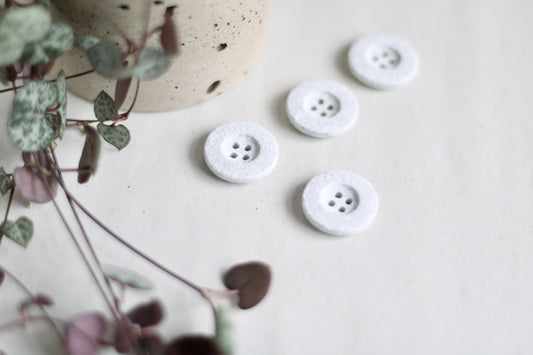 Chalk Buttons // 20mm