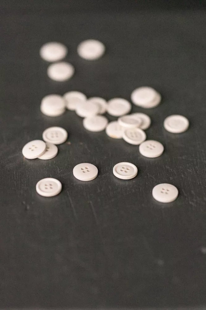 Cotton Button Ecru // 15mm
